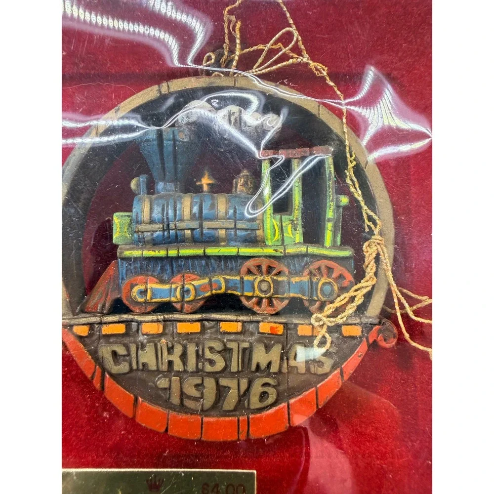 Vintage Hallmark Nostalgia Dated Ornament 1976 Train Tree Trimmer 400QX222-1